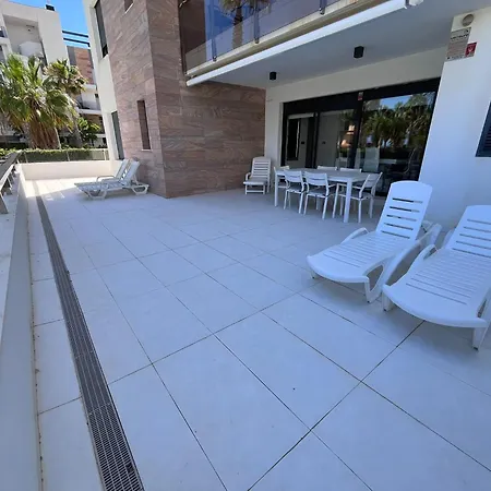 Apartman Bright Modern Bioko